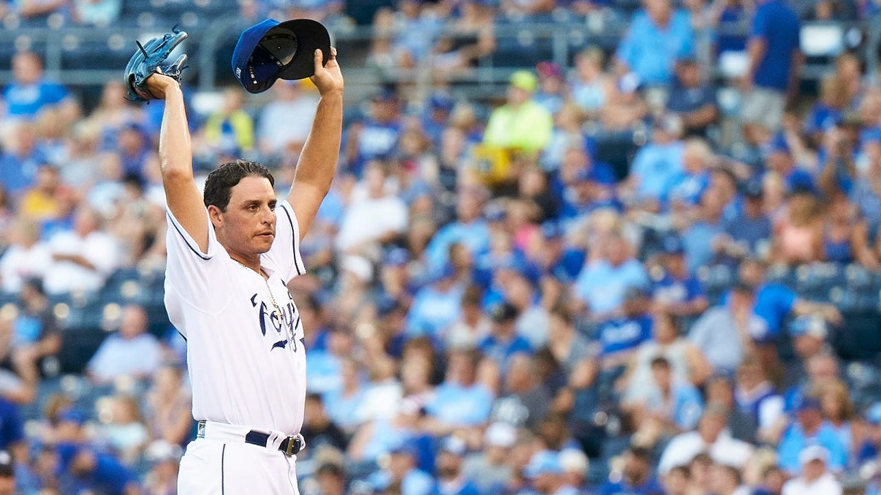 Vargas struggles as Royals fall 10-2 to Tigers